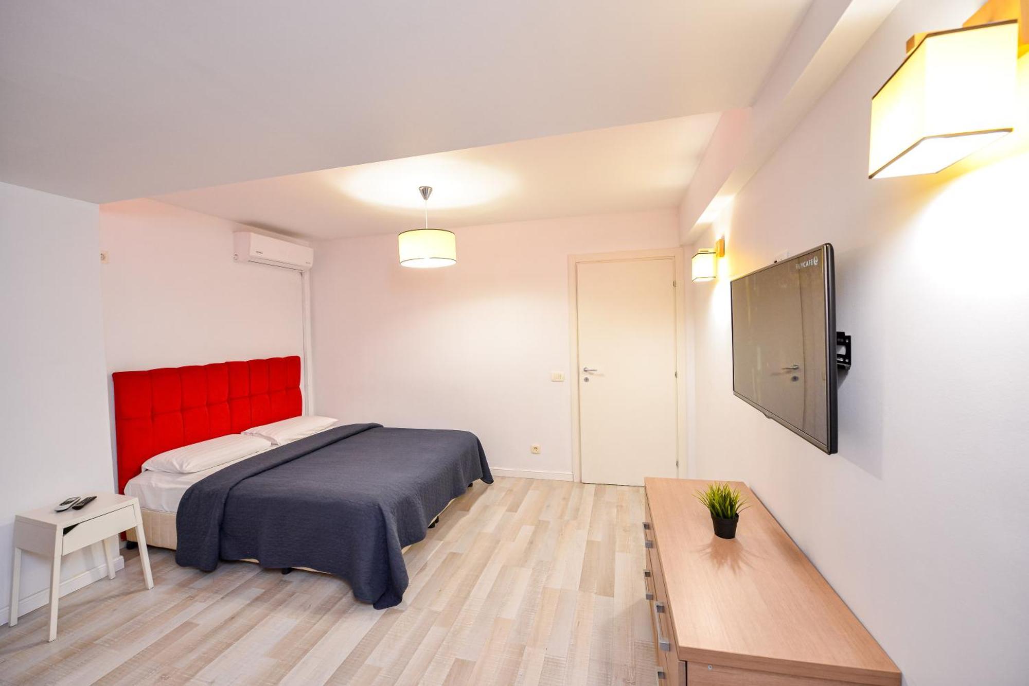 Pierre Cardin Deluxe Apartment With Terrace By Magniflex Bucharest Luaran gambar