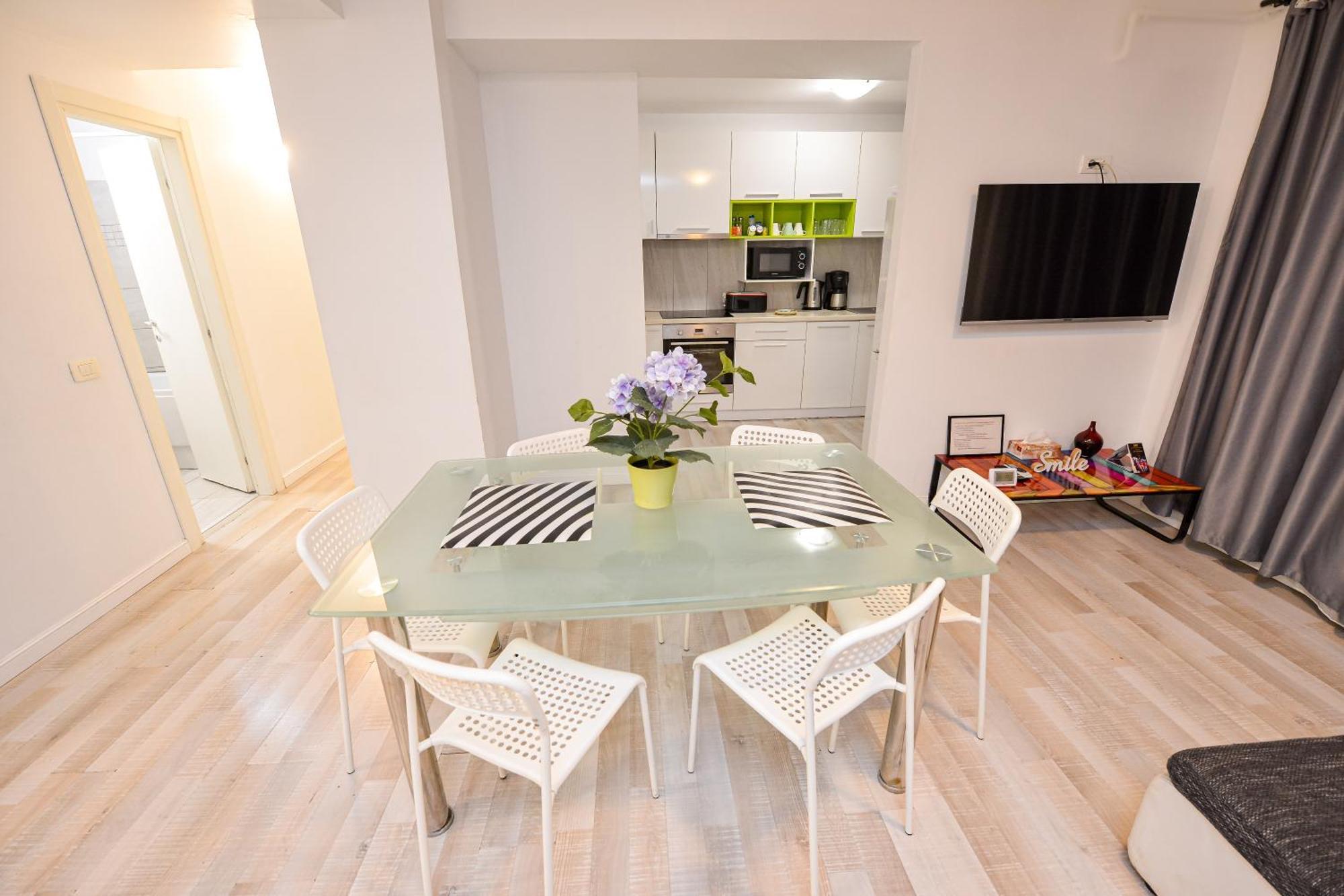Pierre Cardin Deluxe Apartment With Terrace By Magniflex Bucharest Luaran gambar