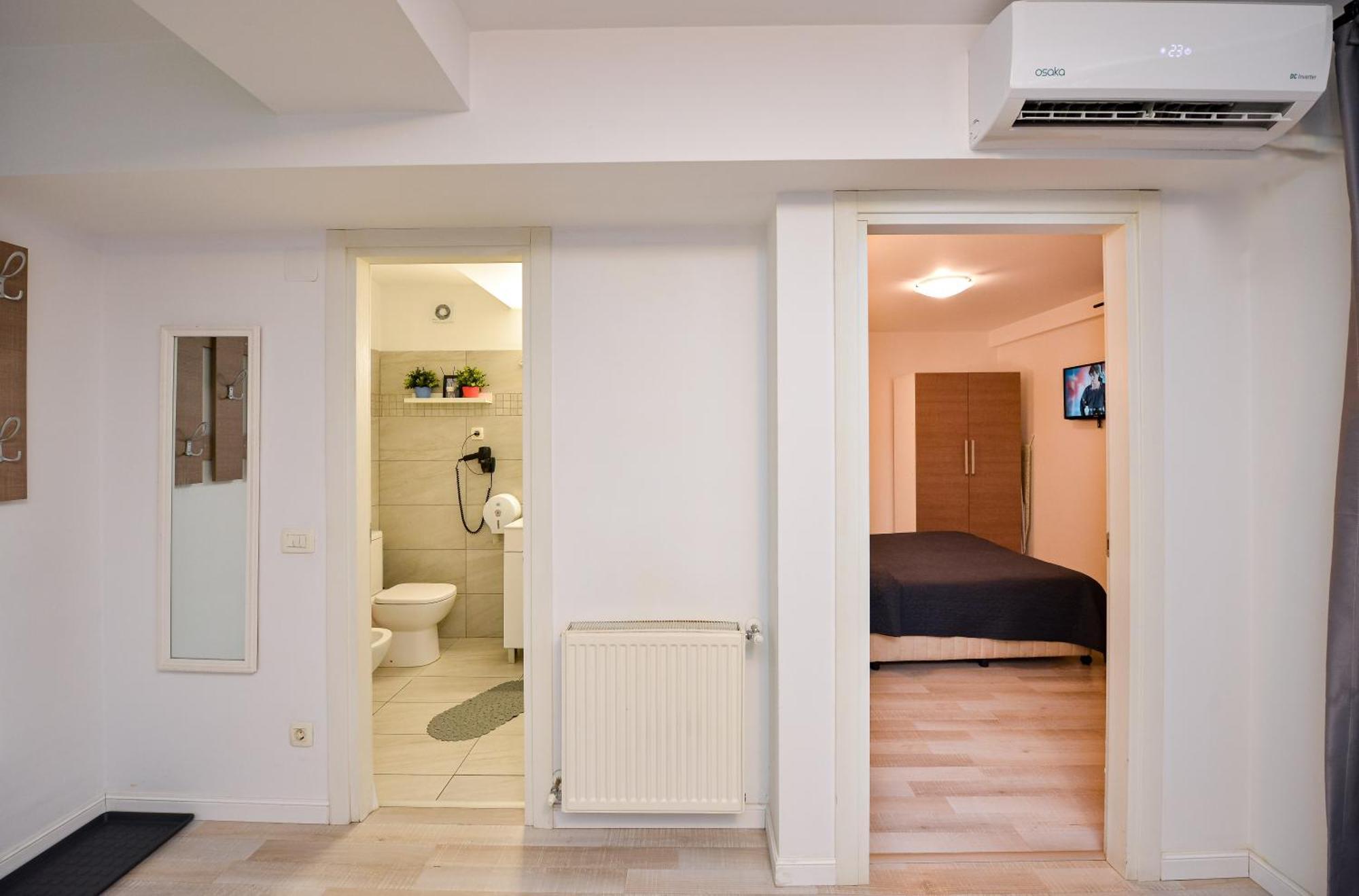 Pierre Cardin Deluxe Apartment With Terrace By Magniflex Bucharest Luaran gambar